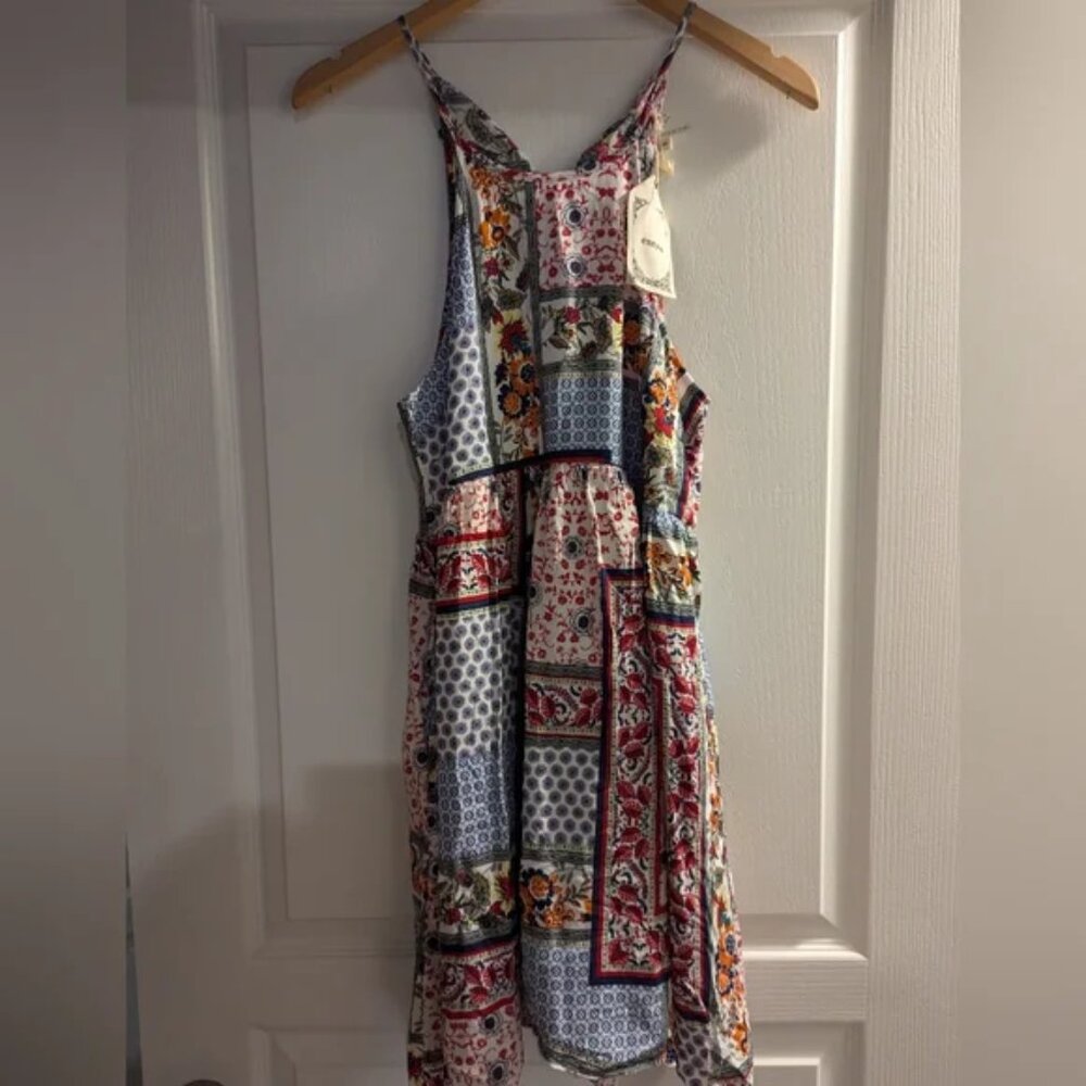 Entro Women's Summer Dress Size S NWT